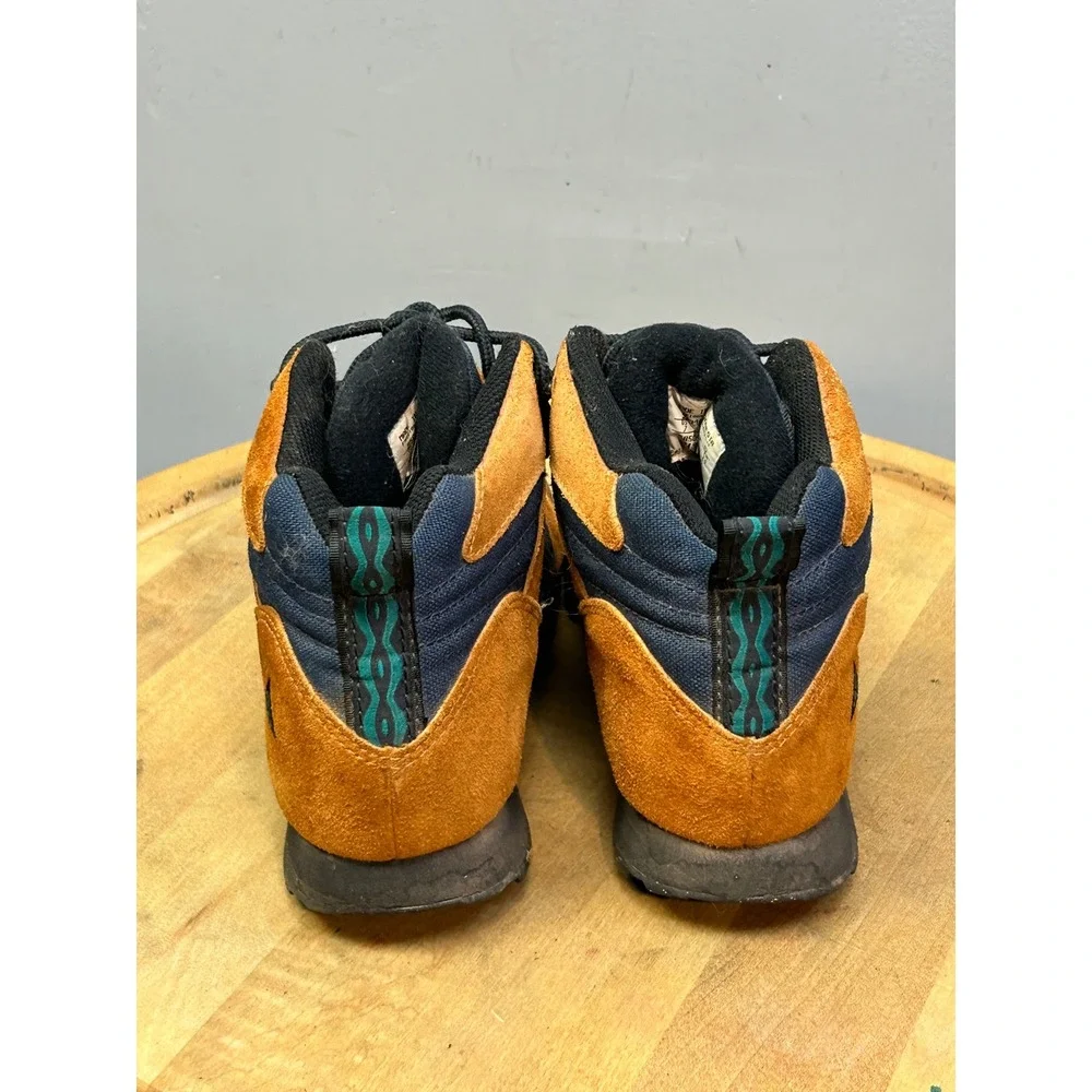 Nike Hiking Boots Womens 7 Brown‎ ACG Vintage 685041-234 Suede Gorpcore Trail